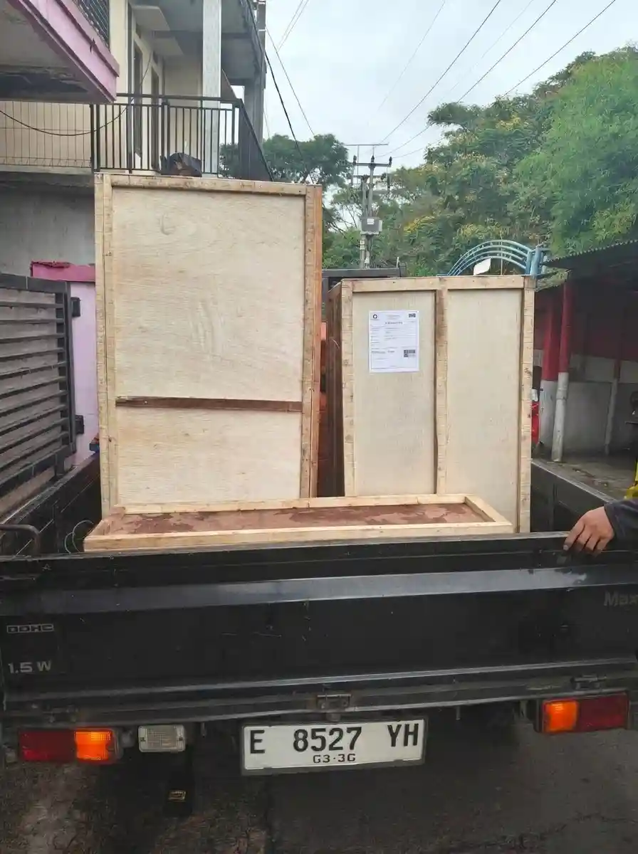 pengiriman barang alat laboratorium teknik sipil indra jaya tektona